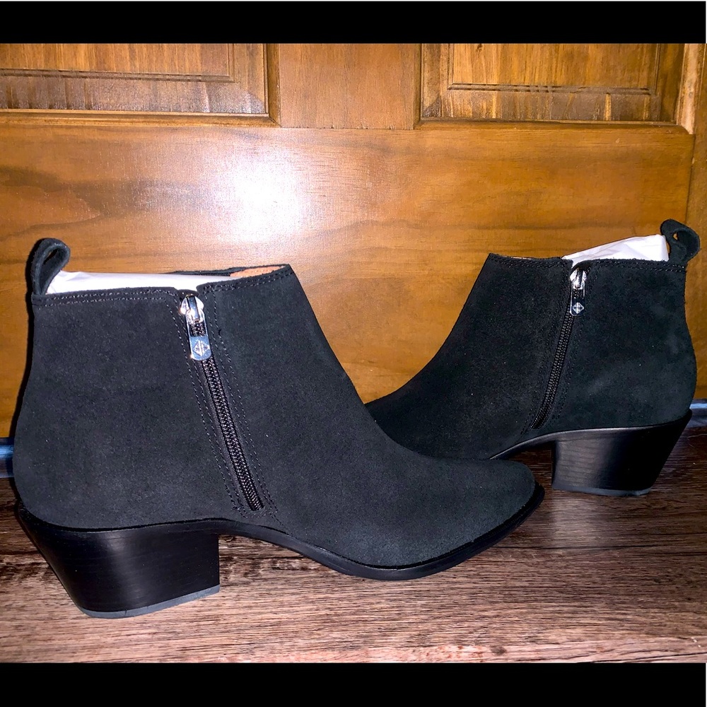Antonio Melani Heeled Boots